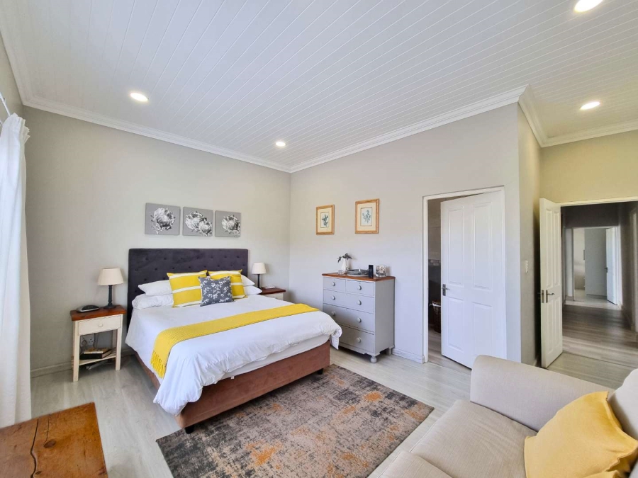 3 Bedroom Property for Sale in Westcliff Western Cape